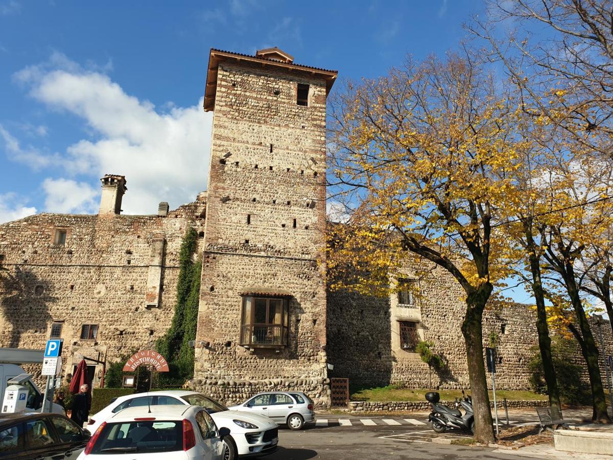 Ferienwohnung Vicolo J. Da Ponte - Bassano Centro Storico Bassano del Grappa Exterior foto
