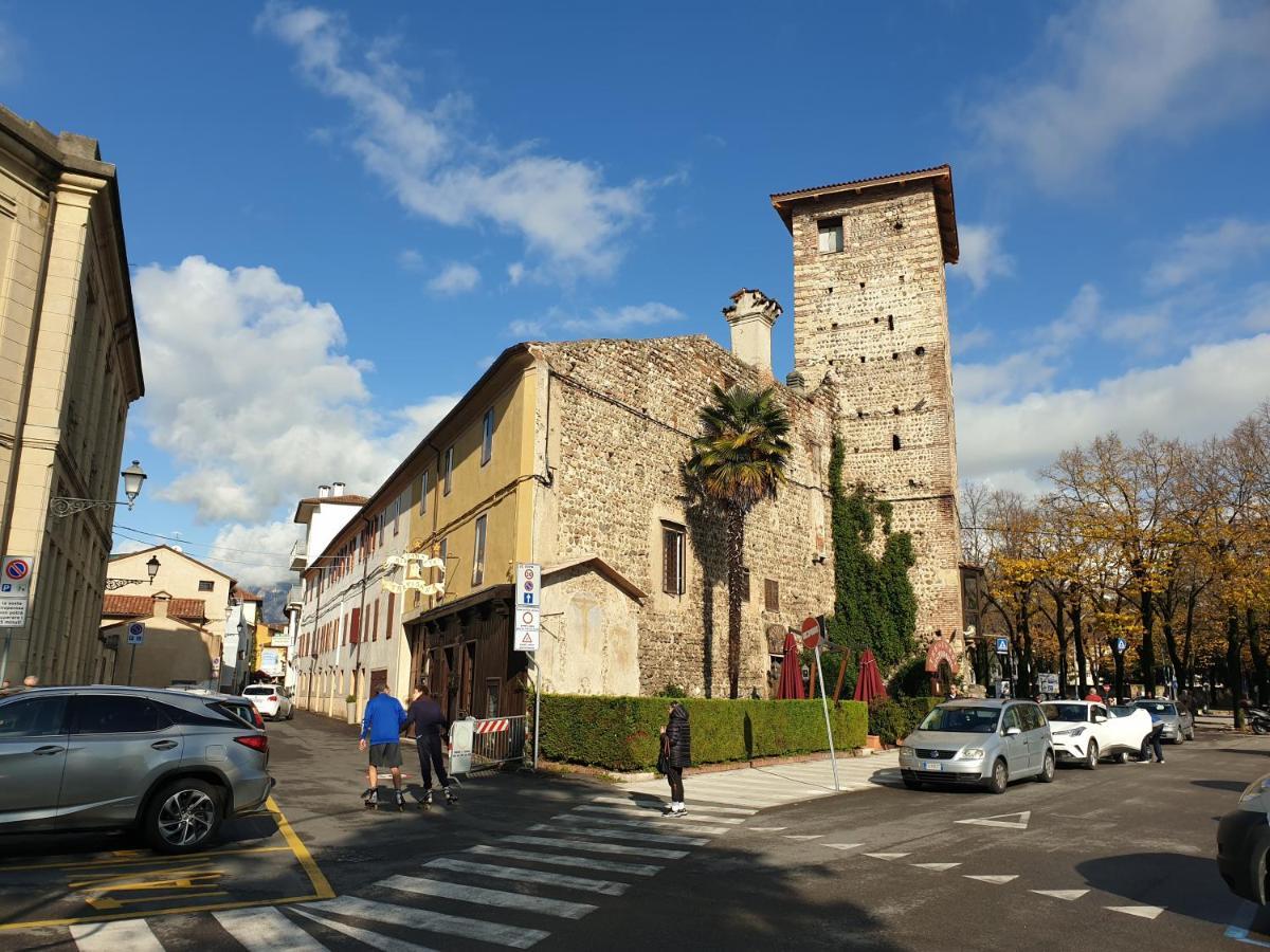 Ferienwohnung Vicolo J. Da Ponte - Bassano Centro Storico Bassano del Grappa Exterior foto